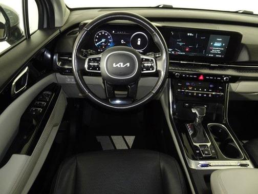 2022 Kia Carnival SX Prestige