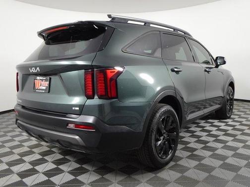 2023 Kia Sorento X-Line S