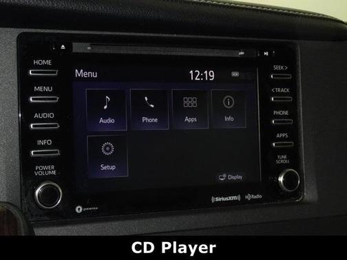 2018 Toyota Sienna XLE