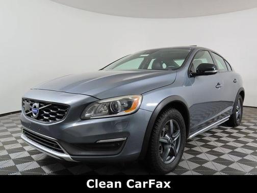2016 Volvo S60 Cross Country T5 Platinum