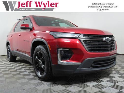 2023 Chevrolet Traverse LT Cloth