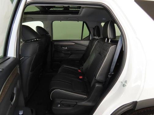 Platinum White Pearl 2026 Honda Pilot Elite