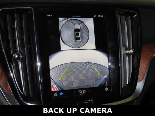 2024 Volvo S60 B5 Plus Dark Theme