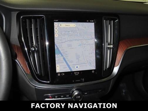 2024 Volvo S60 B5 Plus Dark Theme