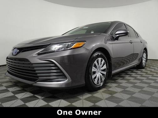 2021 Toyota Camry Hybrid LE