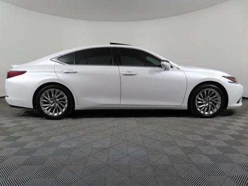 2021 Lexus ES 350 Luxury
