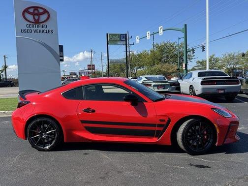 2024 Toyota GR86 TRUENO Edition