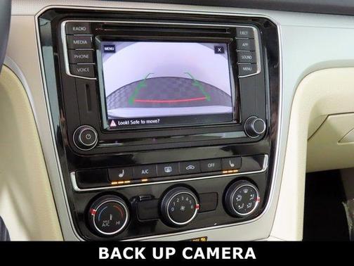 2019 Volkswagen Passat 2.0T Wolfsburg