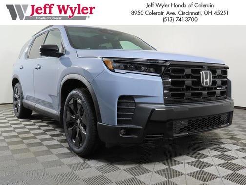 Sonic Gray Pearl 2026 Honda Pilot Black Edition