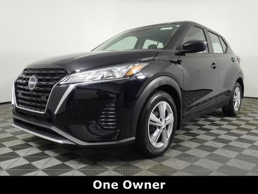 2022 Nissan Kicks S