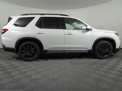 2025 Honda Pilot Touring+