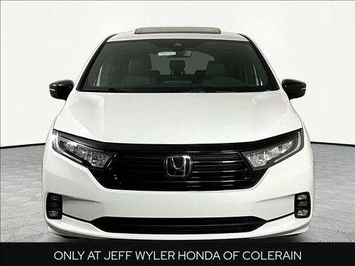 Platinum White Pearl 2023 Honda Odyssey