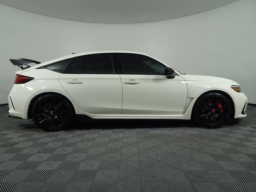 2023 Honda Civic Type R Base