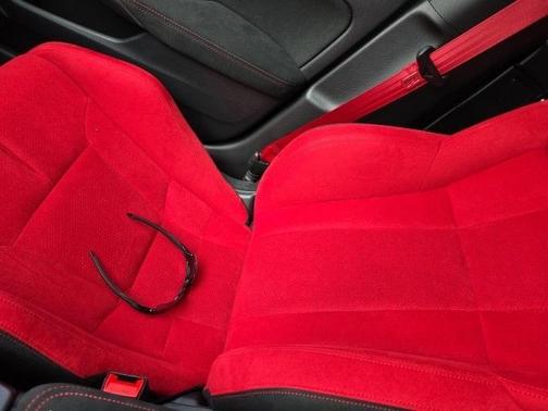 2023 Honda Civic Type R Base