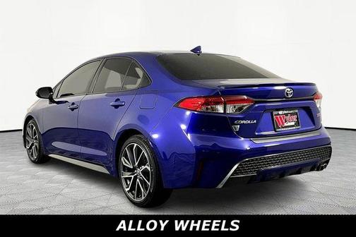 Blue Crush Metallic 2020 Toyota Corolla SE