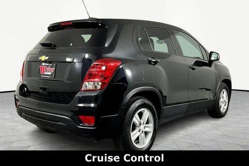 Mosaic Black Metallic 2020 Chevrolet Trax LS