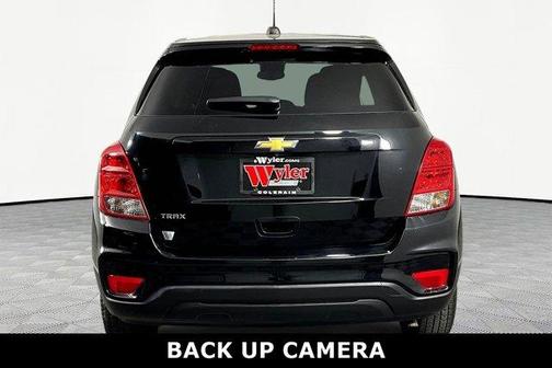 Mosaic Black Metallic 2020 Chevrolet Trax LS