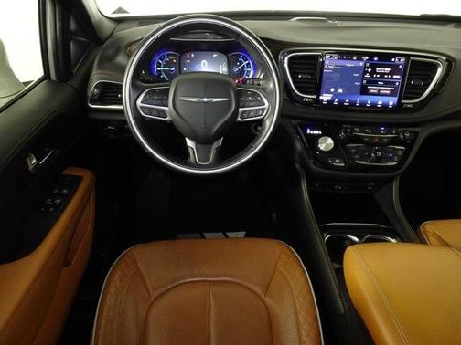 2021 Chrysler Pacifica Hybrid Pinnacle