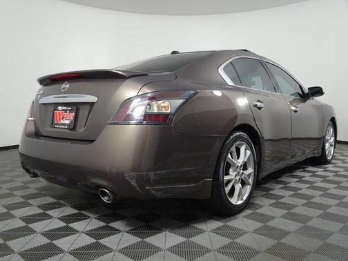 2014 Nissan Maxima SV