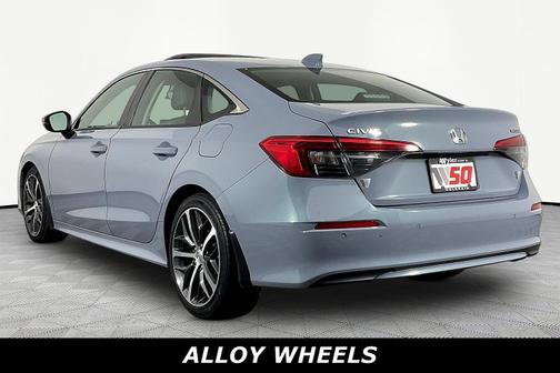 Sonic Gray Pearl 2024 Honda Civic