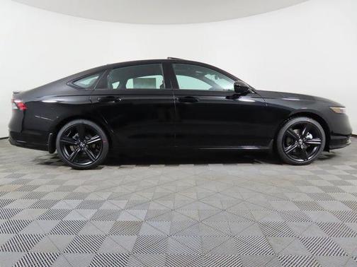 Crystal Black Pearl 2026 Honda Accord Hybrid Sport-L
