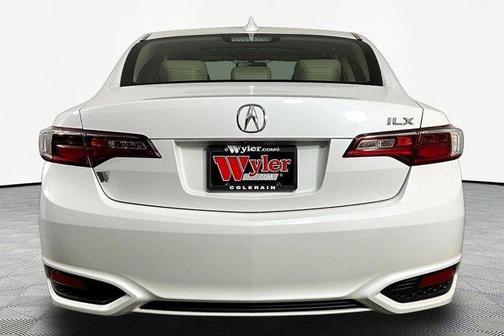 2018 Acura ILX 