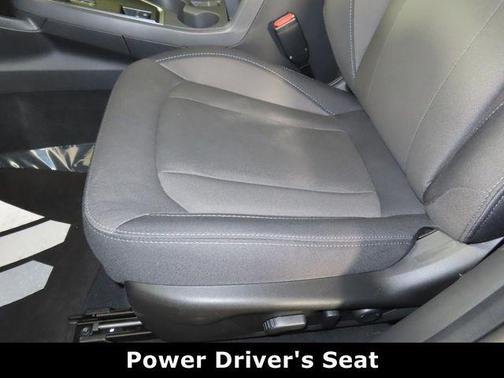 Crystal White Pearl 2025 Subaru Crosstrek Premium