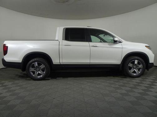 Platinum White Pearl 2026 Honda Ridgeline RTL