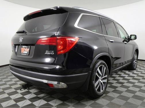 2017 Honda Pilot Elite