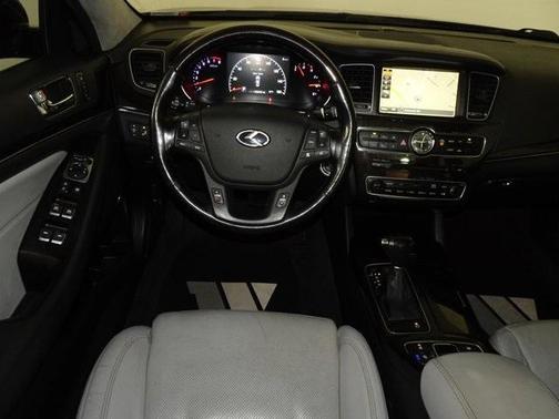 2016 Kia Cadenza SX Limited