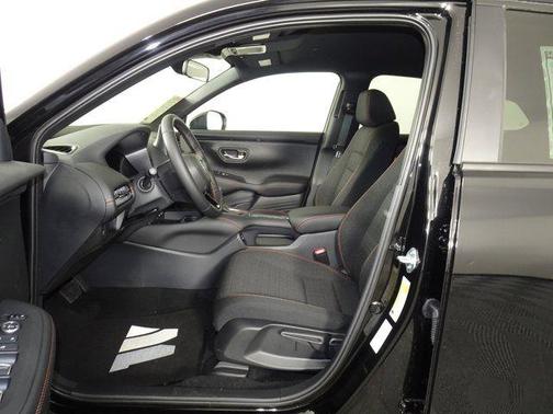 Crystal Black Pearl 2026 Honda HR-V Sport