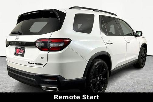Platinum White Pearl 2025 Honda Pilot Black Edition