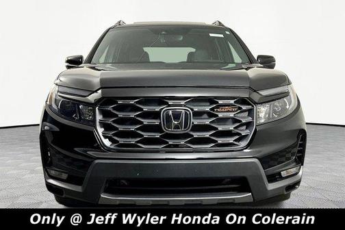 Crystal Black Pearl 2023 Honda Passport