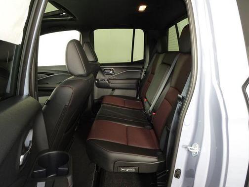 Sonic Gray Pearl 2026 Honda Ridgeline Black Edition