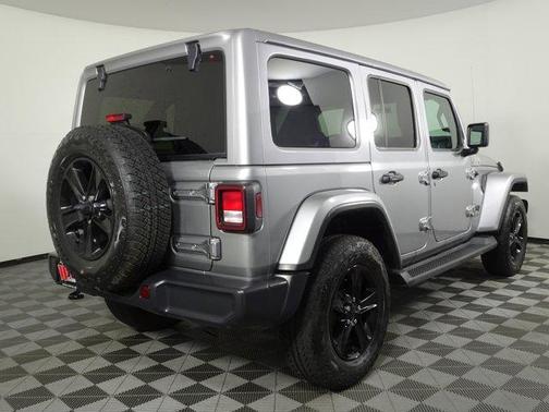 2021 Jeep Wrangler Unlimited Sahara Altitude