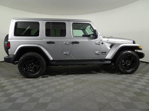2021 Jeep Wrangler Unlimited Sahara Altitude