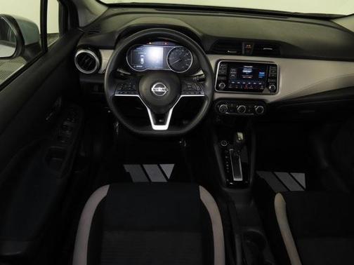 2021 Nissan Versa 1.6 SV