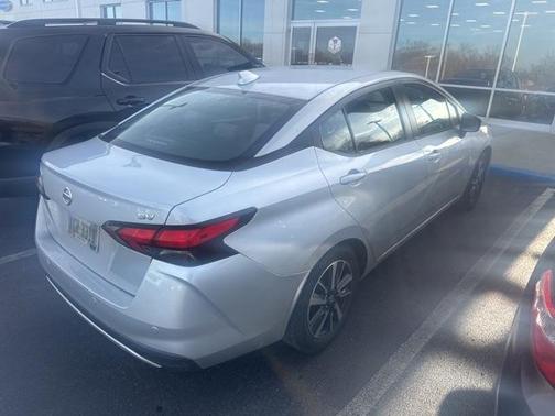 2021 Nissan Versa 1.6 SV