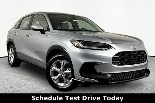 Lunar Silver Metallic 2023 Honda HR-V LX