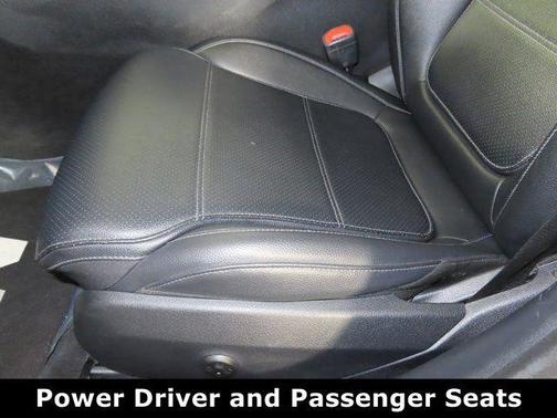 Polar White 2023 Mercedes-Benz C-Class C 300