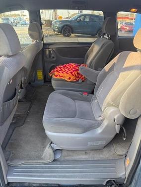 2006 Toyota Sienna 