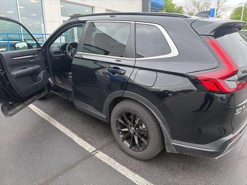 Crystal Black Pearl 2024 Honda CR-V Hybrid Sport-L