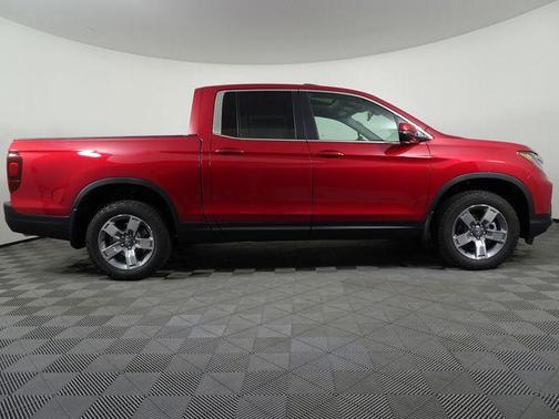 Radiant Red Metallic II 2026 Honda Ridgeline RTL