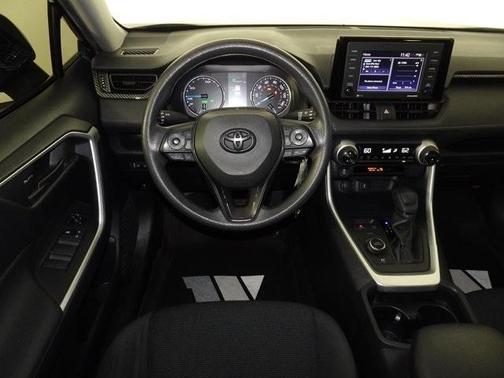2021 Toyota RAV4 Hybrid LE