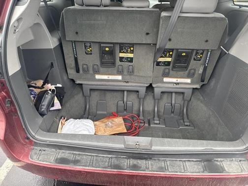 2017 Toyota Sienna L