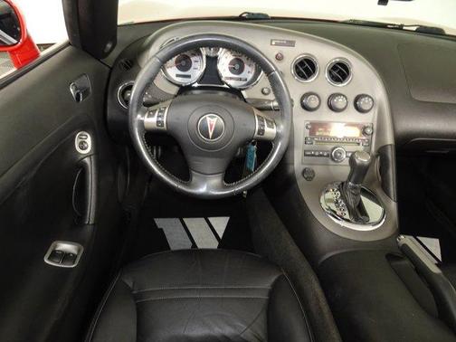 2007 Pontiac Solstice Base