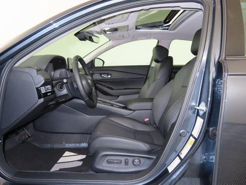 Meteorite Gray Metallic 2026 Honda Accord Hybrid EX-L