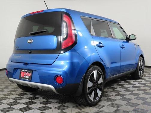 2019 Kia Soul +