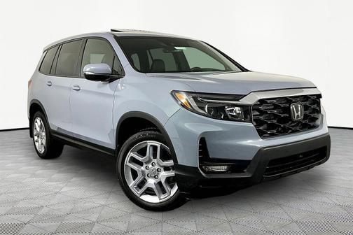 Sonic Gray Pearl 2024 Honda Passport