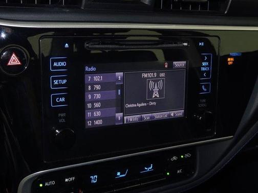 2019 Toyota Corolla SE